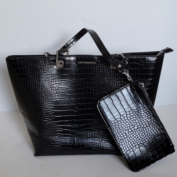Aldo Black Handbag - Picture 2 of 15